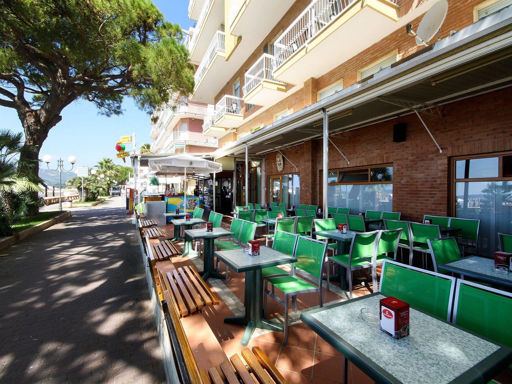 Hotel Anita 3*